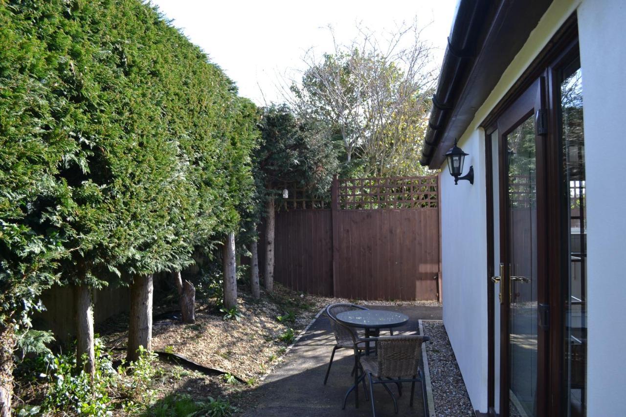 Number 2, Lytton Tree Lodge, Reydon, Southwold Exterior photo
